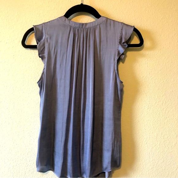Banana Republic Blouse-Size XS - Picture 2 of 3